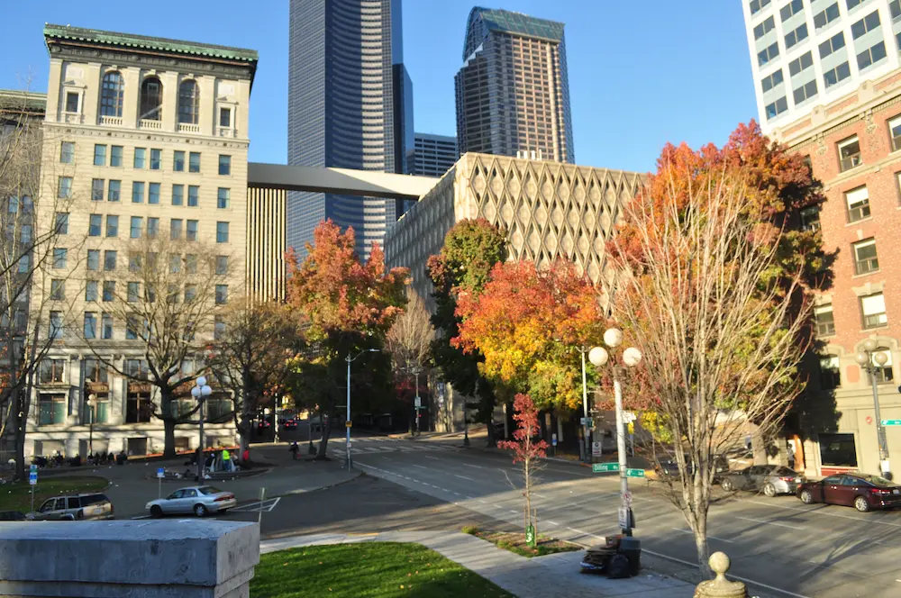 Seattle_-_King_County_Courthouse_and_King_County_Administration_Building_01